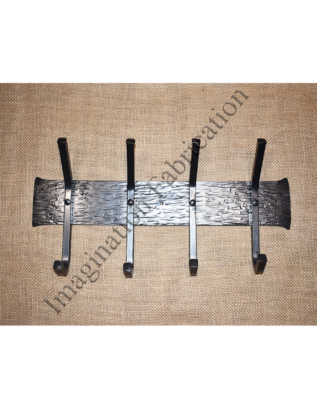 El Gancho Cuadrado Coat Bar