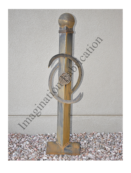 Armonioso Free-standing Sculpture